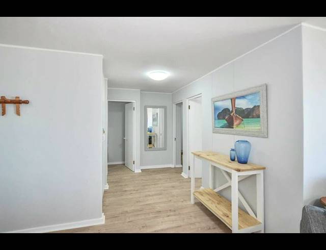 3 bed property to rent in TABLE VIEW